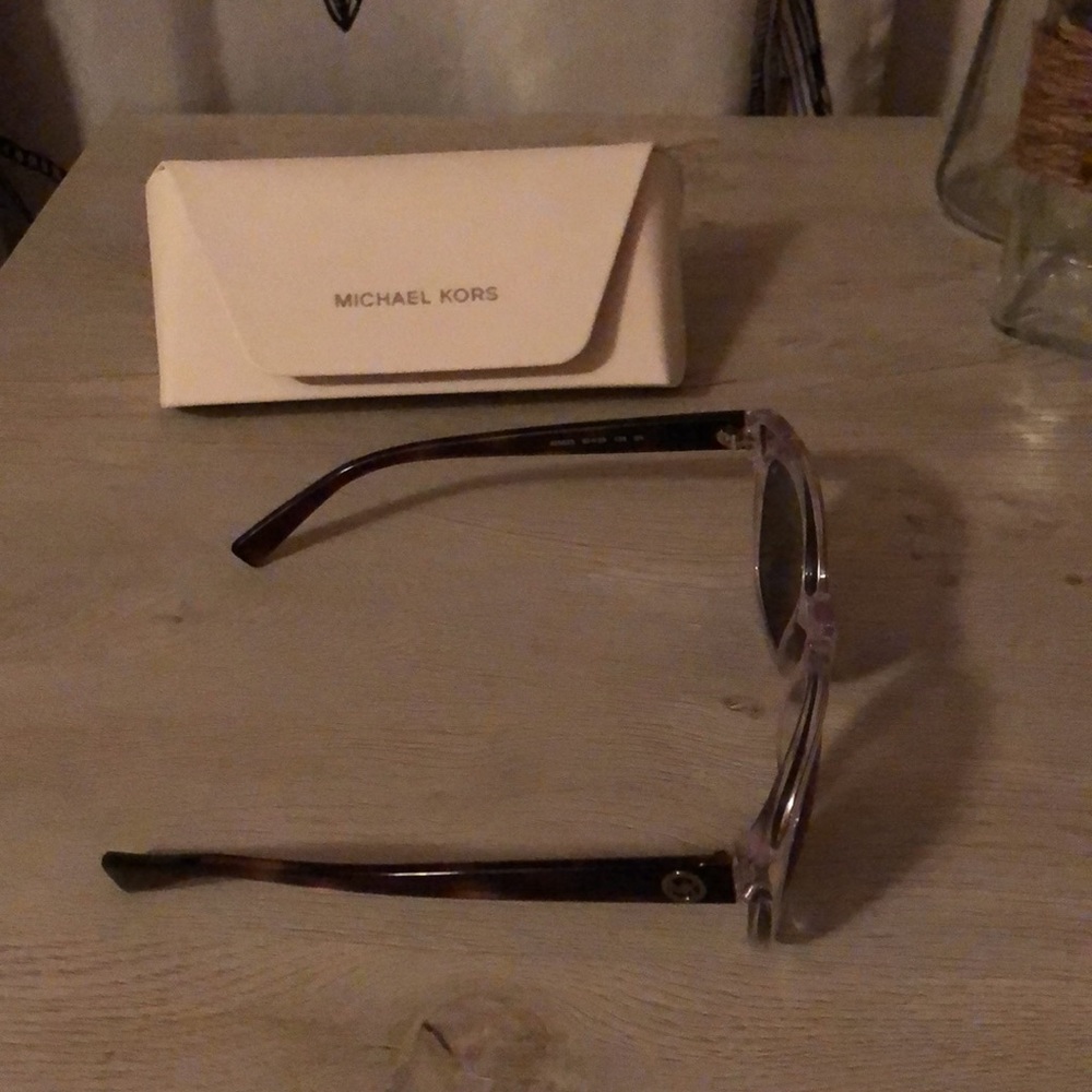 Michael Kors sunglasses - Picture 2 of 6